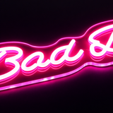 Lightish Bad Bitch Neon Vägglampa