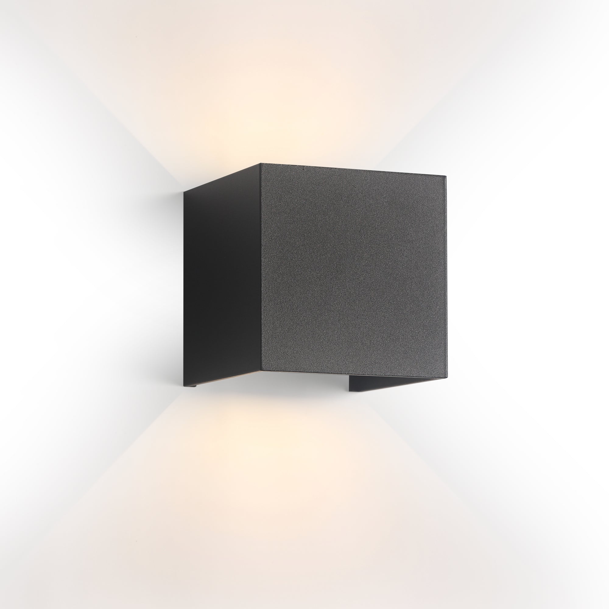 LED Væglampe 12W Udendørs Sort-Nordics Pro-OutletLamper.dk