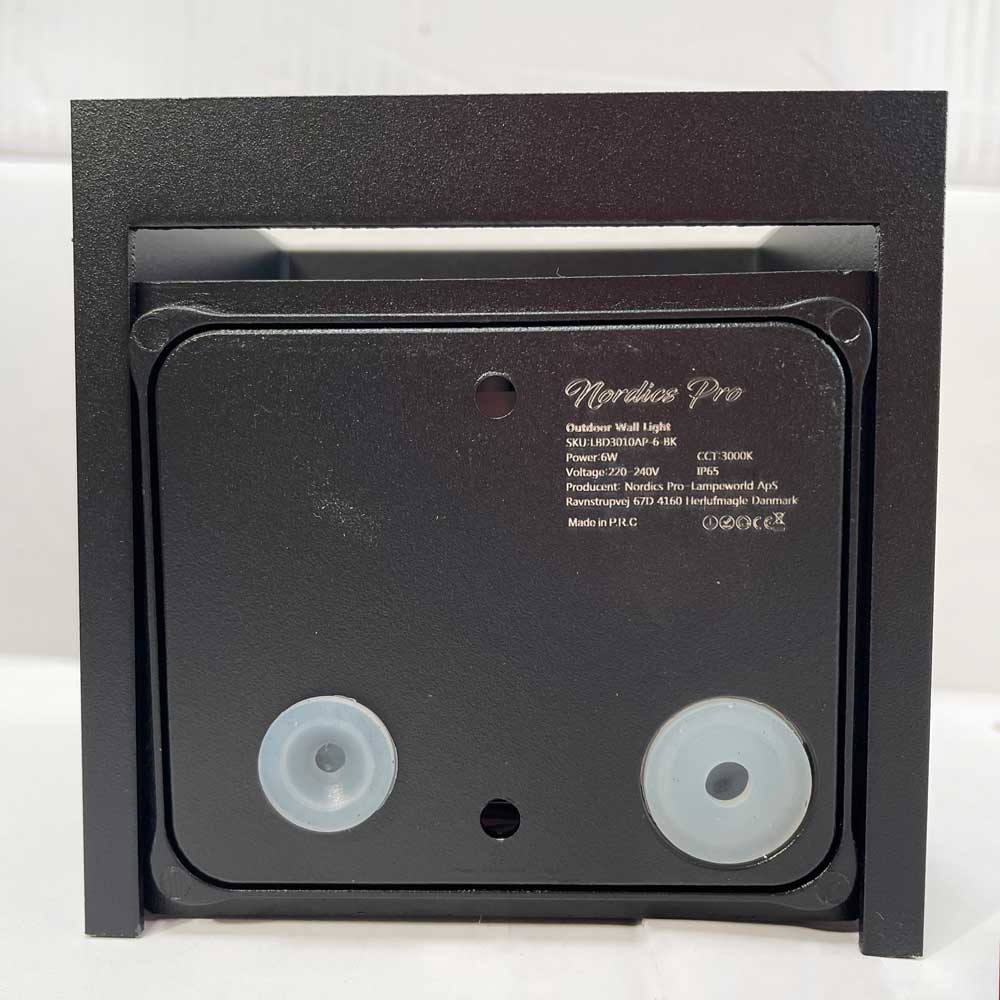 LED Vägglampa IP65 6W Utomhus Svart