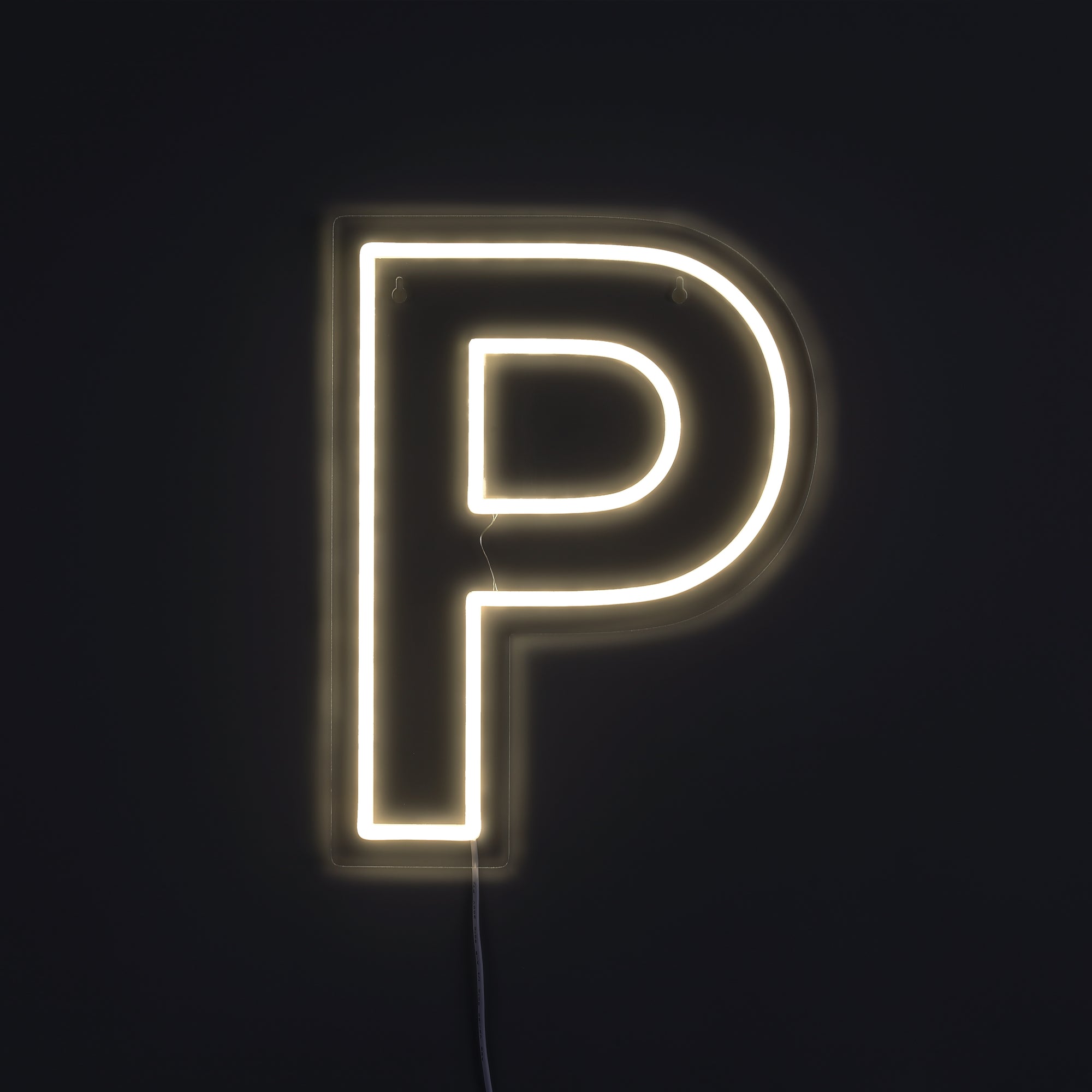 Bogstav P Neon Væglampe-Lightish-OutletLamper.dk