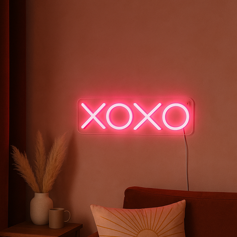 XOXO Neon vägglampa