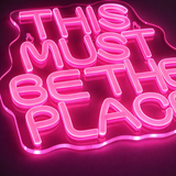 Detta måste vara platsen Neon vägglampa
